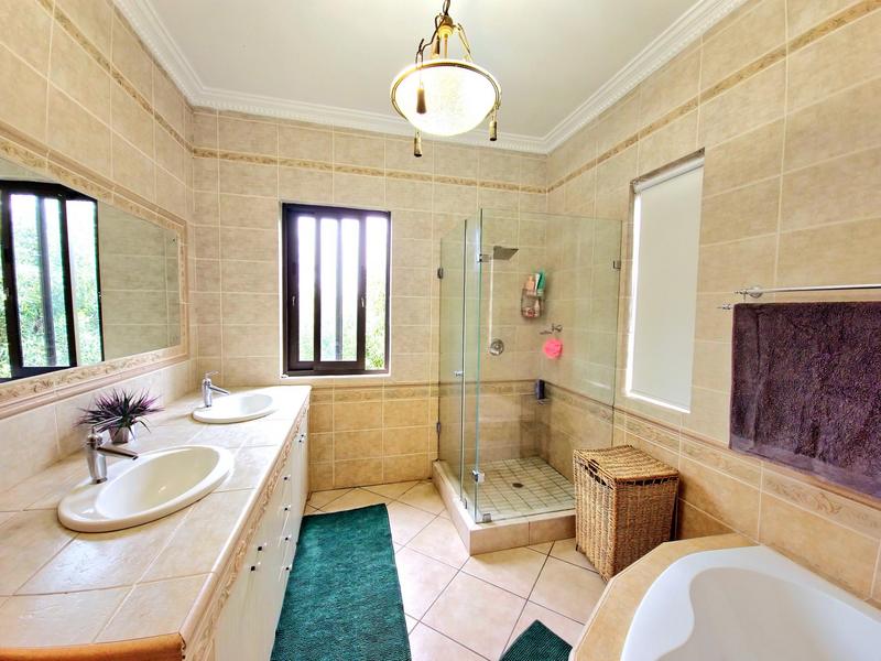4 Bedroom Property for Sale in Hartbeespoort Rural North West